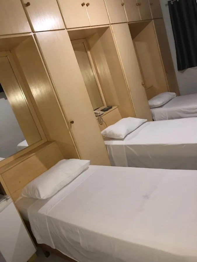 Center Plaza Hotel São Paulo 2*,